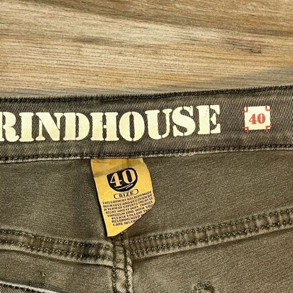 Grindhouse Jeans Men 40X34 Green Denim Distressed Ripped Stained Destroyed Zip - Picture 10 of 10